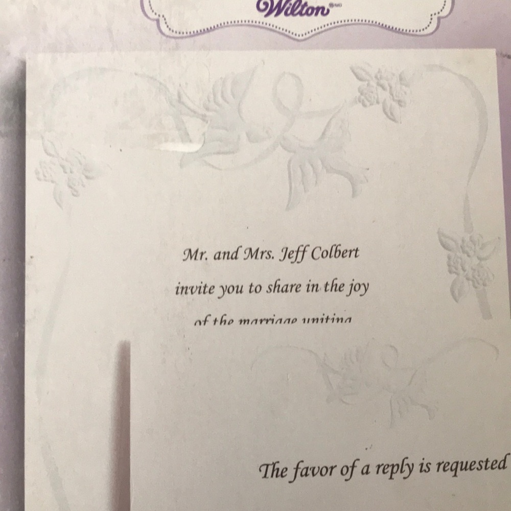 Wilton Dove Wedding Invitation Kit - Picture 4 of 9